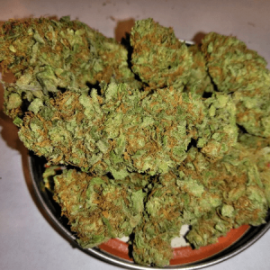 Pineapple Cannabis Strain UK